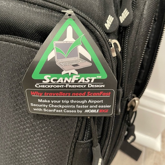 Mobile Edge Scan Fast Check Point Friendly Black Laptop Carrier Back Pack - Picture 2 of 11